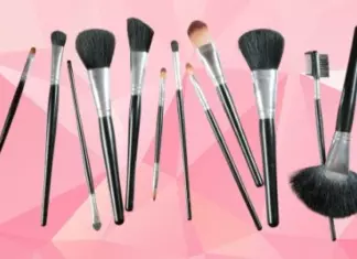 Regalan 450 kits Nail Art Multi Brush de Bourjois