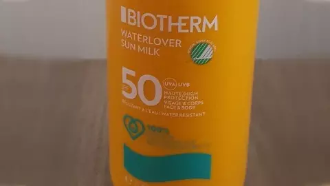 Crema Solar Facial Waterlover Sun Milk SPF 50 de Biotherm en Druni