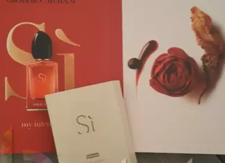 Muestras Gratis del Perfume Si EDP Intense de Giorgio Armani